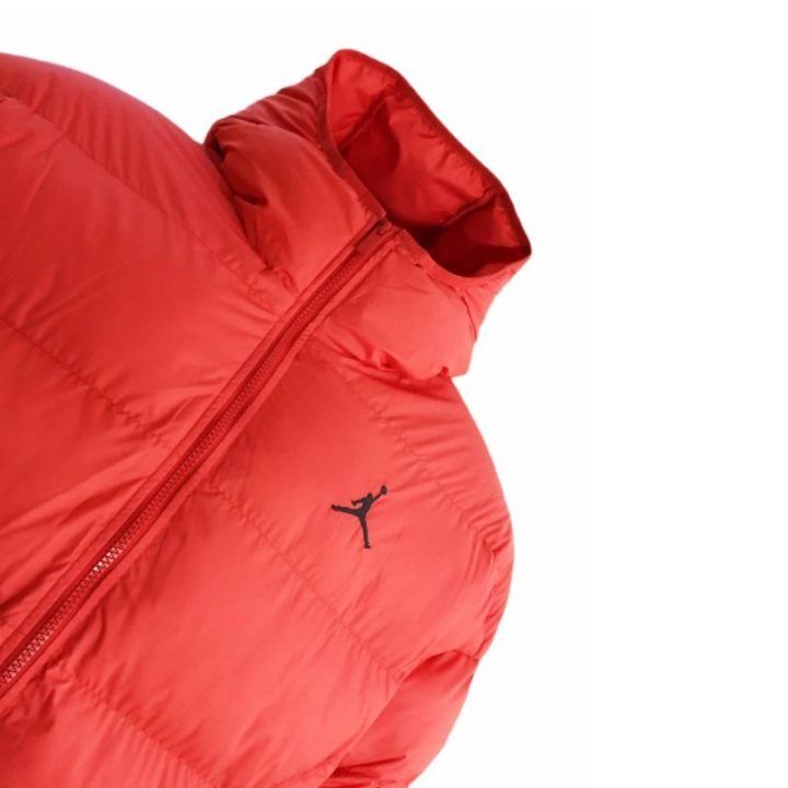 Vyriška striukė Air Jordan Brooklyn Therma-FIT Puffer, raudona