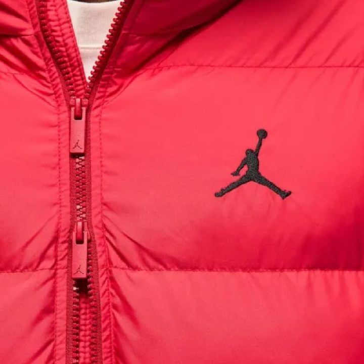 Vyriška striukė Air Jordan Brooklyn Therma-FIT Puffer, raudona