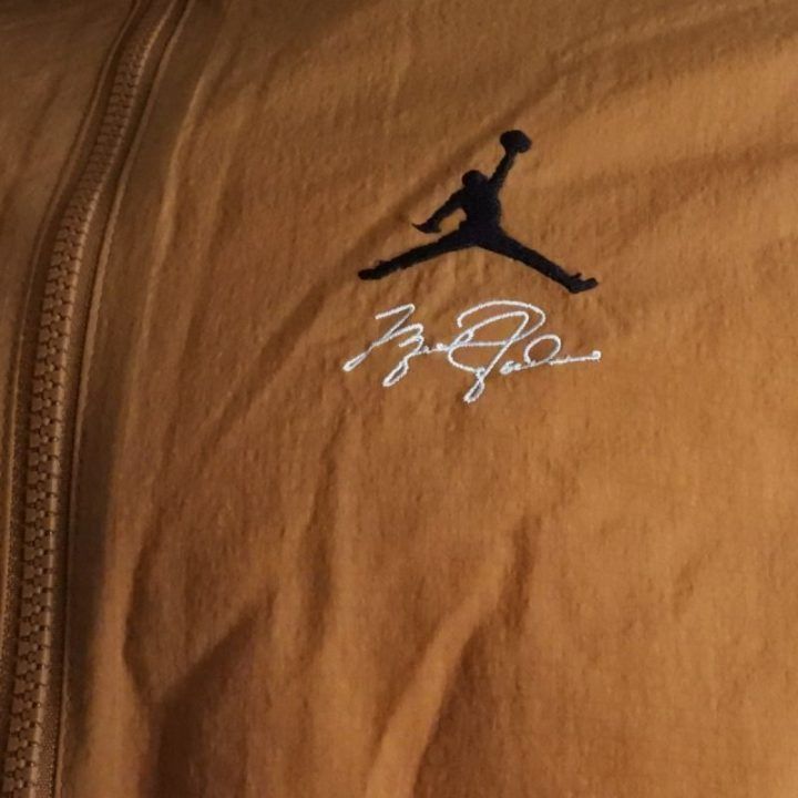 Vyriška striukė Air Jordan Essentials Member Jacket, ruda