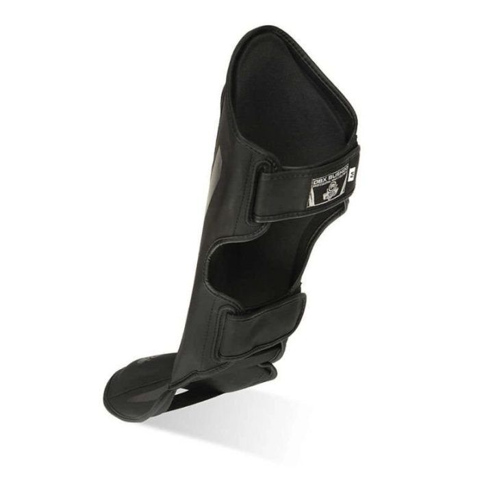 Blauzdų apsaugos DBX Bushido Black Master, juodos
