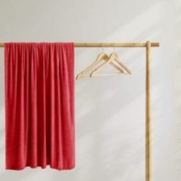 Antklodė MIC raudona 160 x 210 cm