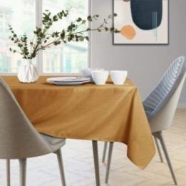 Aukso spalvos staltiesė AmeliaHome EMPIRE 130×130 cm