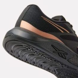 Moteriški sportbačiai treniruotėms Reebok