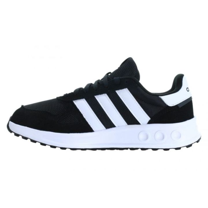 Sportbačiai adidas Run 84