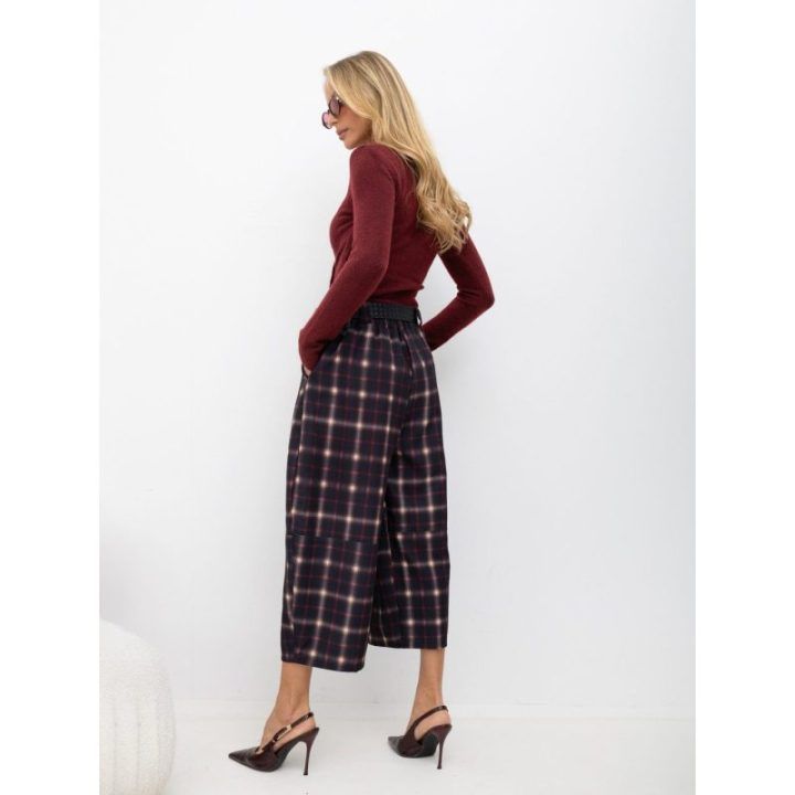 Moteriškas apgaubiamo kirpimo megztinis Italy Moda, bordo