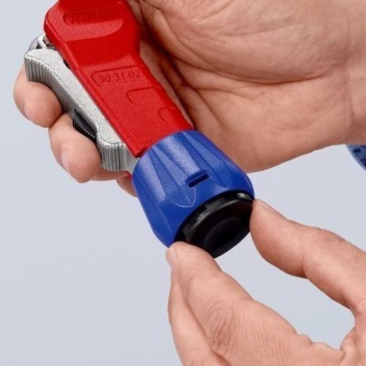 Vamzdžių pjaustytuvas Knipex 90 31 02 SB, 6–35 mm, raudonas