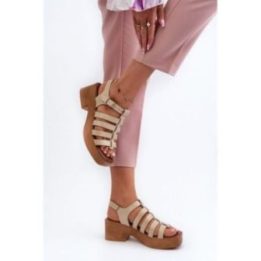 Moteriškos odinės basutės su sagtimi Step in style, smėlio